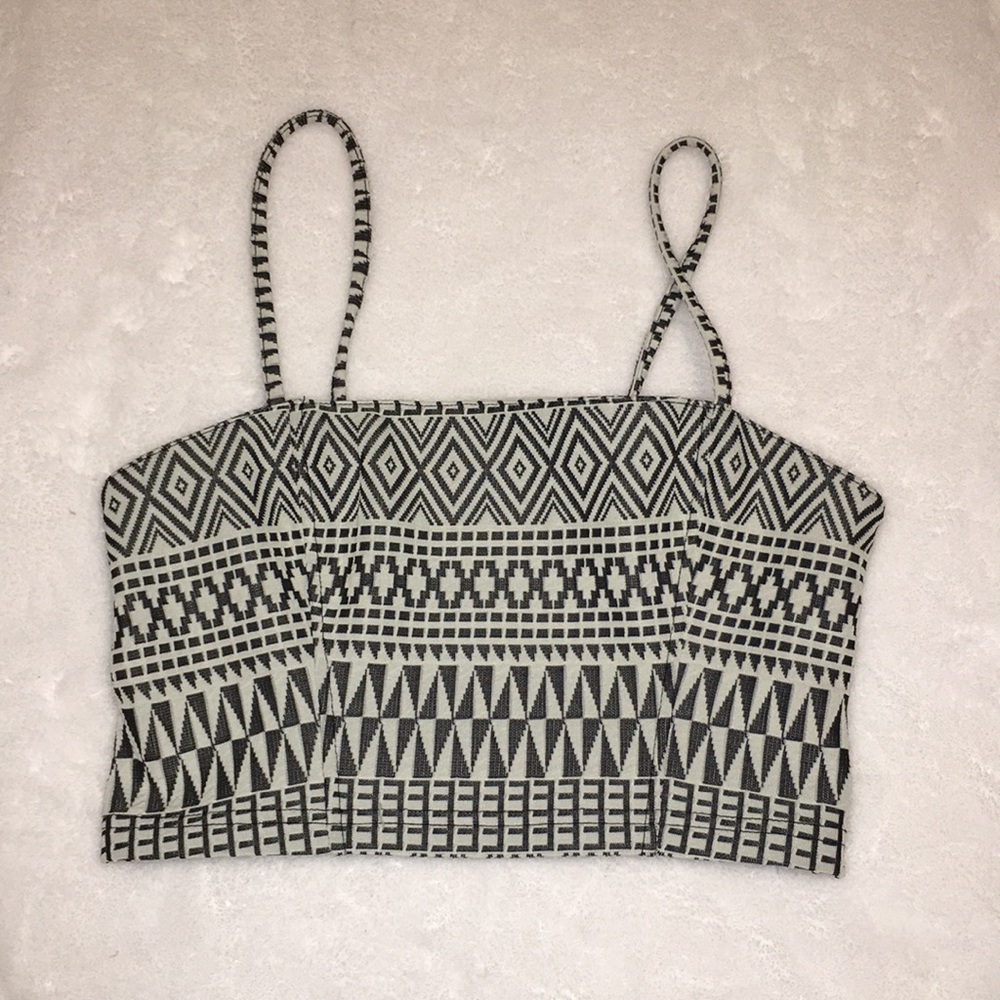Black and White Crop Top (Size Small)